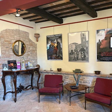 Relais B&B Corte Dei Turchi Longiano Exterior photo